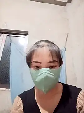 Snapshot of bree-zz chatting on November 27, 2025, 11:56 am bree-zz online show from November 27, 2025, 11:56 am