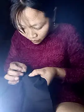 Snapshot of bree-zz chatting on February 3, 2026, 10:31 am bree-zz online show from February 3, 2026, 10:31 am