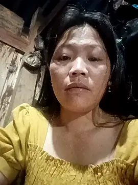 Snapshot of bree-zz chatting on March 1, 2026, 11:29 pm bree-zz online show from March 1, 2026, 11:29 pm