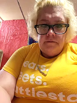 violentviolet68 online show from March 11, 2026, 8:59 pm