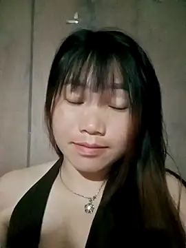 min-xinh online show from April 22, 2026, 1:12 pm