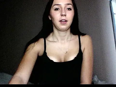 LuisaLive online show from March 3, 2026, 8:42 am