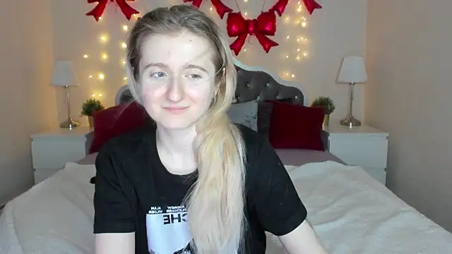 CamillaDreamer online show from March 24, 2026, 5:51 pm