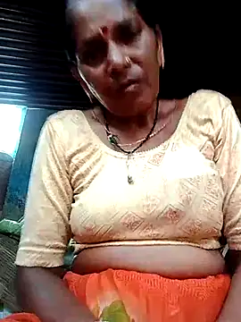 Snapshot of Rs_sonam chatting on October 7, 2025, 11:29 am Rs sonam online show from October 7, 2025, 11:29 am