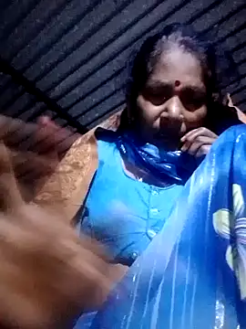 Snapshot of Rs_sonam chatting on October 12, 2025, 12:09 am Rs sonam online show from October 12, 2025, 12:09 am