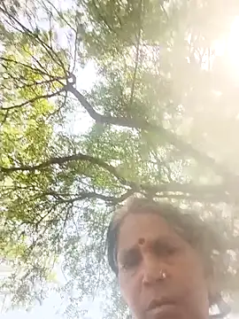 Snapshot of Rs_sonam chatting on April 15, 2026, 4:52 am Rs sonam online show from April 15, 2026, 4:52 am