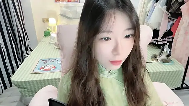 Snapshot of Gardenia-222 chatting on May 20, 2026, 1:50 pm Gardenia-222 online show from May 20, 2026, 1:50 pm