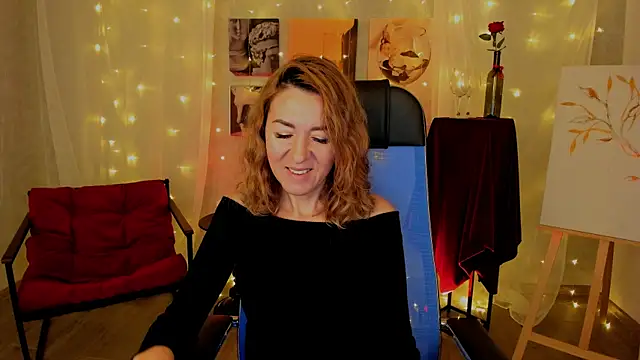 Snapshot of DonnaSmitth chatting on November 15, 2025, 6:44 am DonnaSmitth online show from November 15, 2025, 6:44 am