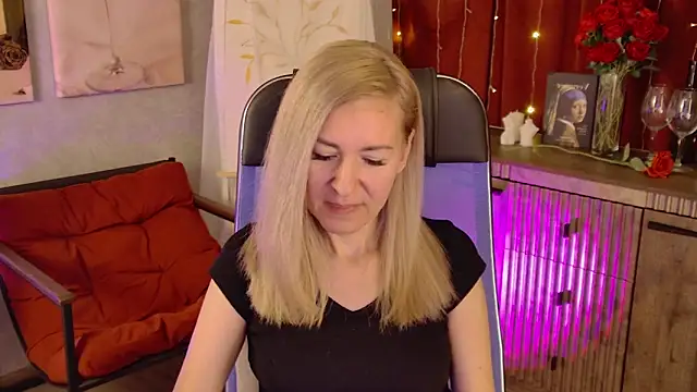 Snapshot of DonnaSmitth chatting on May 29, 2026, 7:01 pm DonnaSmitth online show from May 29, 2026, 7:01 pm