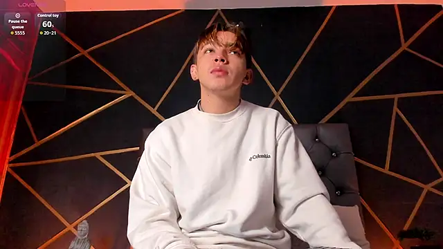 Lian Miller1  online show from February 25, 2026, 12:26 pm