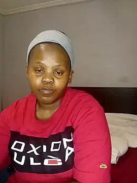 Snapshot of Nastydollx2 chatting on October 10, 2025, 2:43 am Nastydollx2 online show from October 10, 2025, 2:43 am