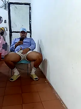 Snapshot of Tequilamaster chatting on February 25, 2026, 12:15 pm Tequilamaster online show from February 25, 2026, 12:15 pm