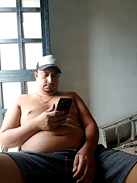 Snapshot of Tequilamaster chatting on April 1, 2026, 7:00 pm Tequilamaster online show from April 1, 2026, 7:00 pm