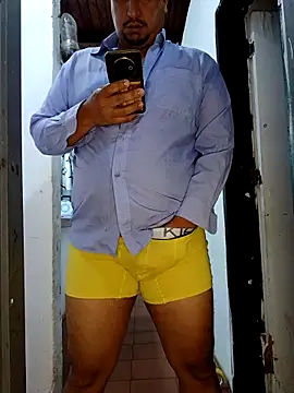 Snapshot of Tequilamaster chatting on April 7, 2026, 10:48 am Tequilamaster online show from April 7, 2026, 10:48 am