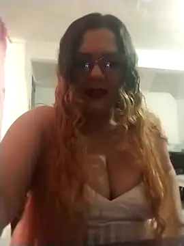 Snapshot of coral_marley chatting on October 17, 2025, 1:31 am coral marley online show from October 17, 2025, 1:31 am