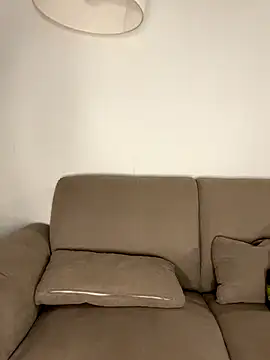 cotearaya01 online show from September 30, 2025, 2:05 am