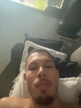 MCLZK online show from April 8, 2026, 7:58 pm