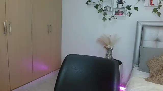 mia star 2 online show from February 6, 2026, 9:23 am