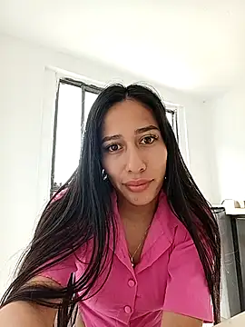 Amelia Rivas online show from October 8, 2025, 4:04 pm