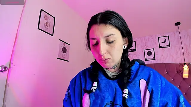 Iris  77 online show from January 13, 2026, 11:59 am