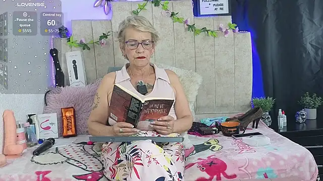 Devora mature65 online show from January 11, 2026, 6:46 pm