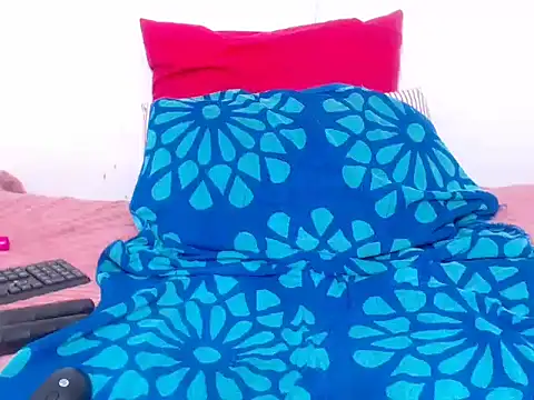 SexyLolah1 online show from November 3, 2025, 5:03 pm