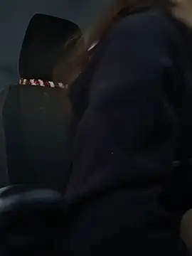 GoldenPussy1329 online show from November 14, 2025, 4:49 pm