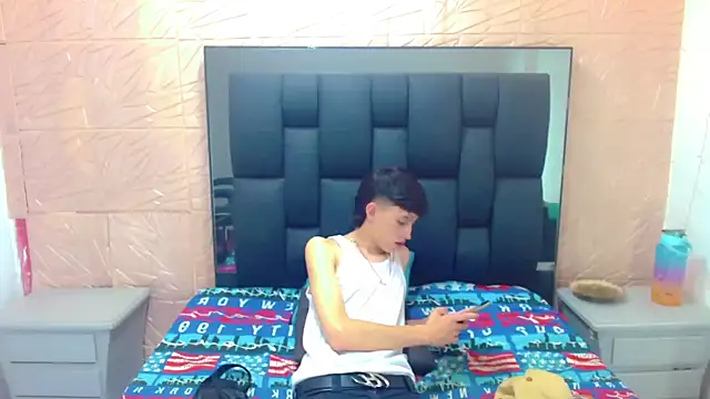 Snapshot of thaigo_twink38 chatting on October 31, 2025, 4:02 am thaigo twink38 online show from October 31, 2025, 4:02 am