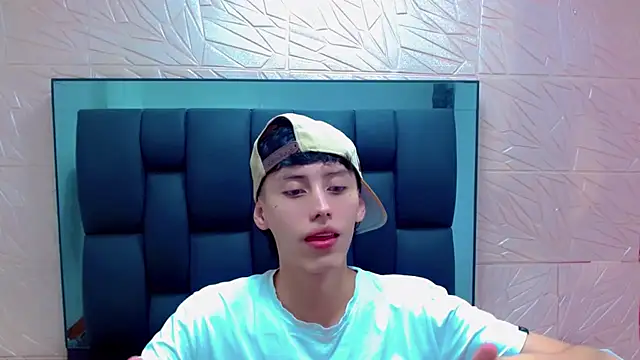 Snapshot of thaigo_twink38 chatting on February 4, 2026, 7:14 am thaigo twink38 online show from February 4, 2026, 7:14 am