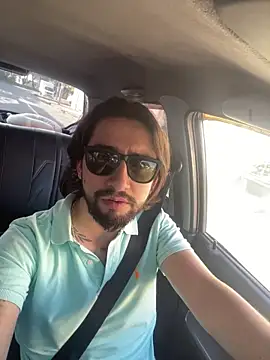 Snapshot of maximusdominus26 chatting on November 9, 2025, 12:25 pm maximusdominus26 online show from November 9, 2025, 12:25 pm