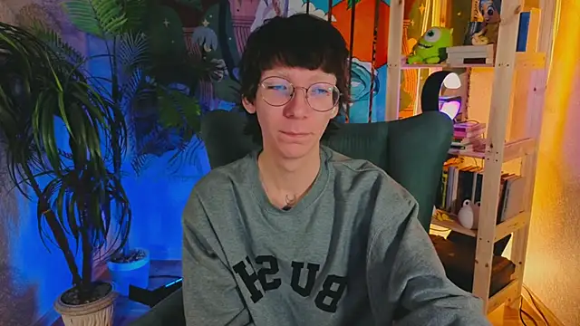 Snapshot of TommieHi chatting on October 25, 2025, 5:26 am TommieHi online show from October 25, 2025, 5:26 am