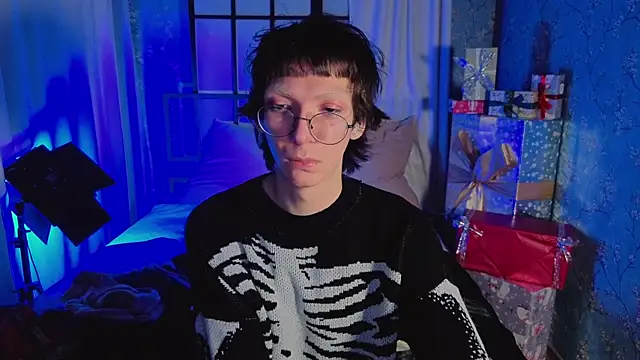 Snapshot of TommieHi chatting on November 23, 2025, 1:16 am TommieHi online show from November 23, 2025, 1:16 am