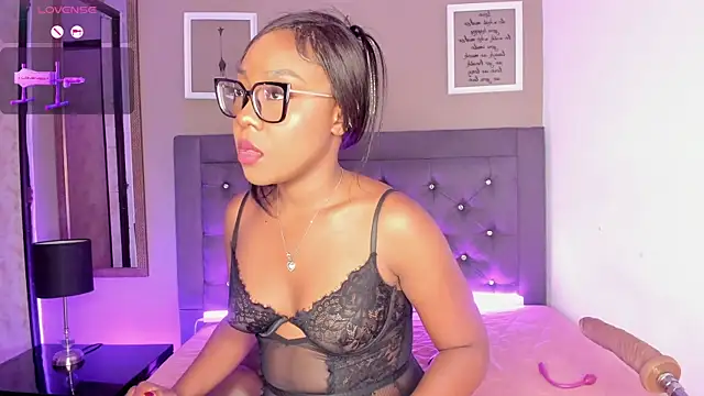 Snapshot of AbbySwan_ chatting on February 21, 2026, 12:28 pm AbbySwan online show from February 21, 2026, 12:28 pm