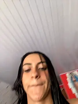 miluwatson online show from October 15, 2025, 5:35 pm