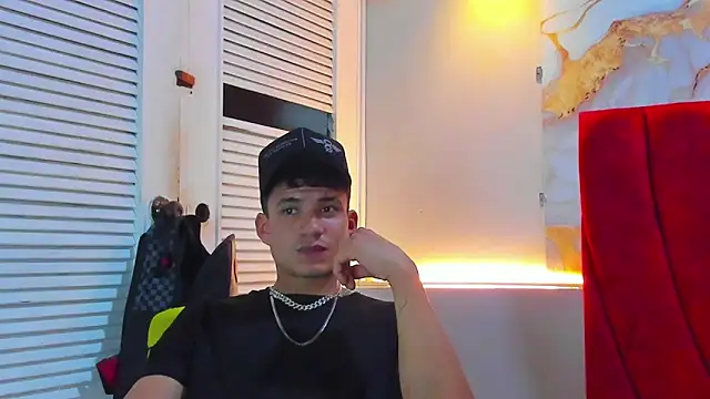 daniscot online show from October 29, 2025, 3:53 am