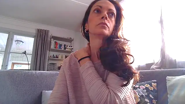 LoveAndRopes online show from March 3, 2026, 8:31 am