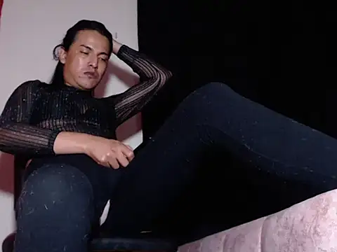 Snapshot of valeria_limite chatting on February 15, 2026, 5:37 am valeria limite online show from February 15, 2026, 5:37 am