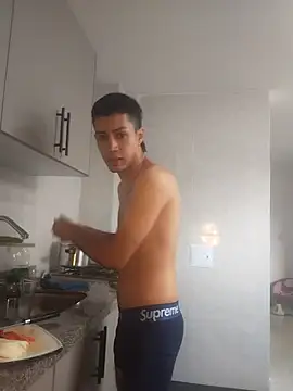 Snapshot of duvan_777 chatting on October 15, 2025, 7:36 pm duvan 777 online show from October 15, 2025, 7:36 pm