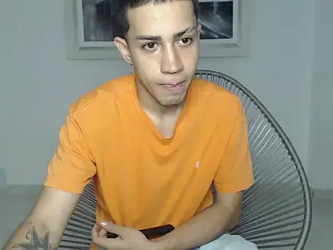 Snapshot of duvan_777 chatting on January 5, 2026, 10:02 pm duvan 777 online show from January 5, 2026, 10:02 pm