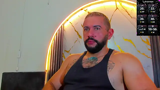 isaac franko online show from November 4, 2025, 9:36 pm