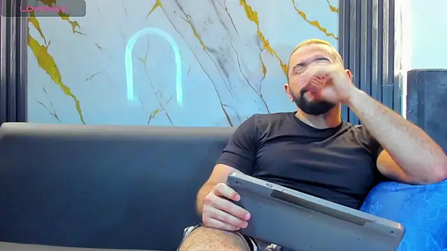 isaac franko online show from November 5, 2025, 1:11 pm