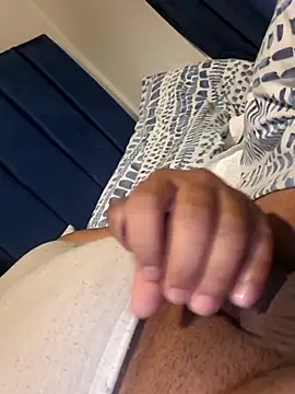 Hotboy-534 online show from February 26, 2026, 11:04 pm