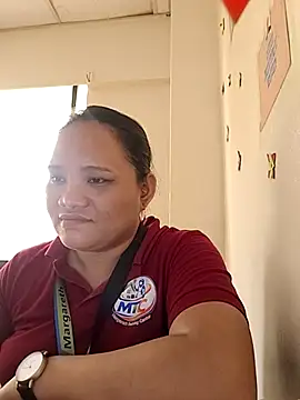 Snapshot of NestleGirl22 chatting on April 14, 2026, 9:15 am NestleGirl22 online show from April 14, 2026, 9:15 am