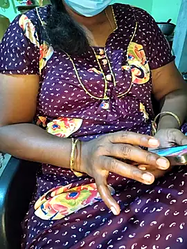 Snapshot of Tamilselviroja- chatting on April 20, 2026, 3:15 pm Tamilselviroja- online show from April 20, 2026, 3:15 pm