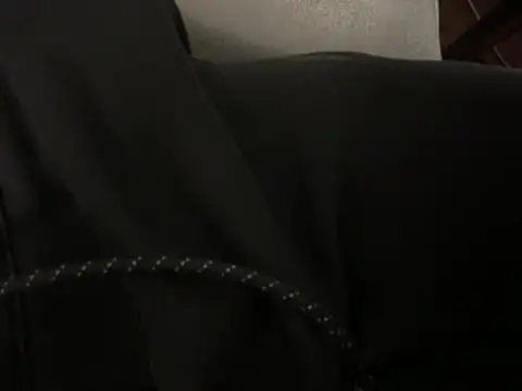 heet1998 online show from March 12, 2026, 12:22 pm