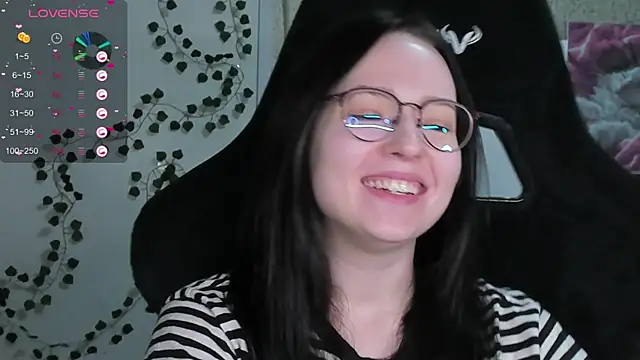 Snapshot of power_robynn chatting on February 26, 2026, 3:22 pm power robynn online show from February 26, 2026, 3:22 pm