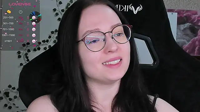 Snapshot of power_robynn chatting on March 1, 2026, 2:30 pm power robynn online show from March 1, 2026, 2:30 pm