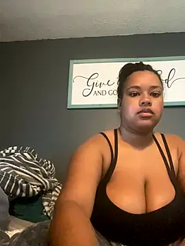 Snapshot of nicolette356 chatting on October 13, 2025, 2:50 pm nicolette356 online show from October 13, 2025, 2:50 pm