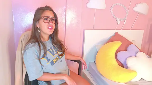 Julietasweett   online show from November 18, 2025, 11:58 am