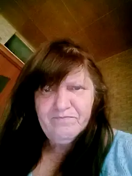 Apeesynka55211 online show from October 5, 2025, 7:17 am